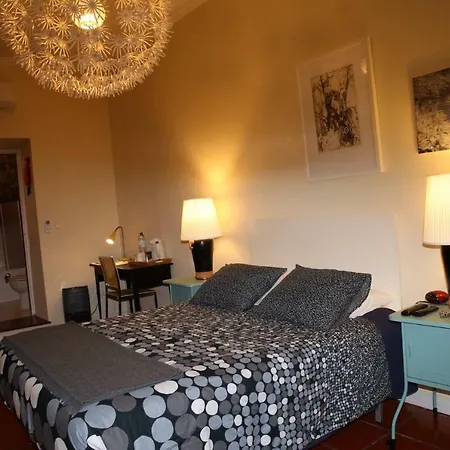 Ladeira Das Aguas Quentes Homestay *